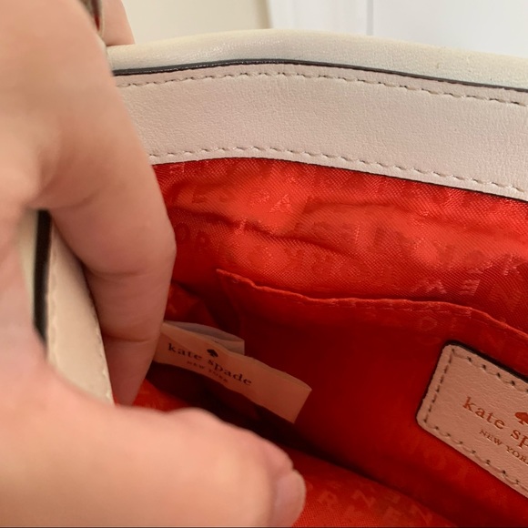 Kate Spade White Crossbody - Picture 7 of 9